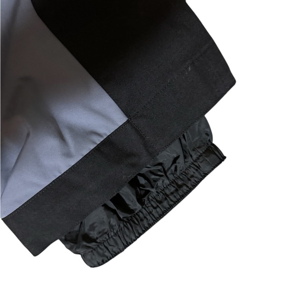 Obermeyer Men's Gray Ski Pants - Picture 4 of 9